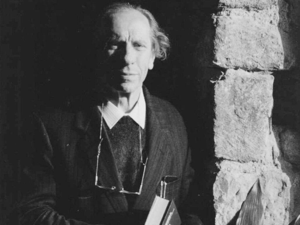 Quella poesia civile quanto mai attuale di David Maria Turoldo. Accusa e profezia contro l’America