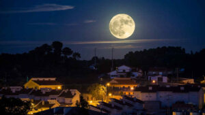 Se la Luna si allontana ogni anno di più dalla Terra