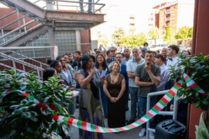 A Pomigliano la dirigente Sabrina Capasso ha inaugurato una nuova sede dell’alberghiero “Russo-Tognazzi”
