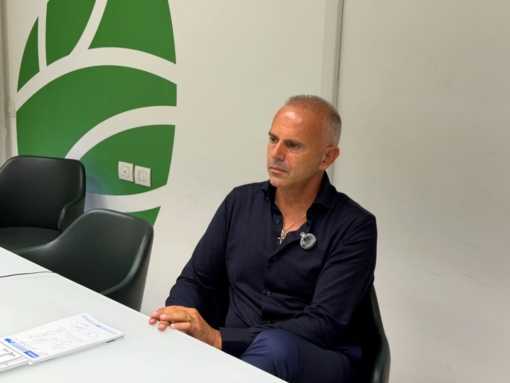 L’uomo che denuncia il malaffare di camorre e politici corrotti. Vi racconteremo la storia e l’impresa di Nicola Alfano